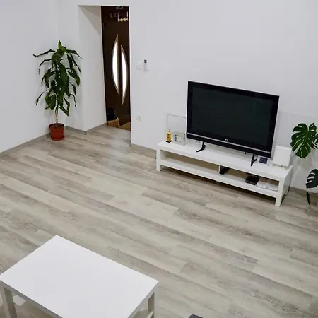 Gold Wine Estate * Podlehnik