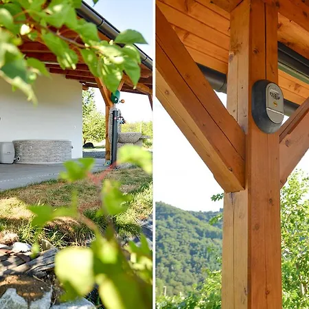 Gold Wine Estate 아파트