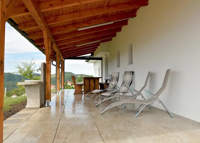 Gold Wine Estate * Podlehnik